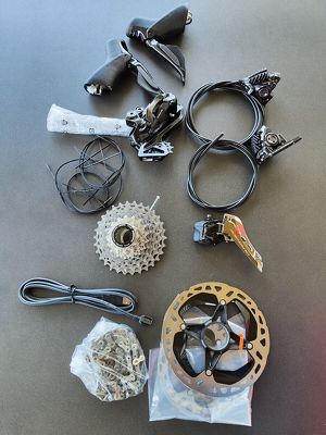 Shimano Dura Ace 9270 Disk Di2 12v