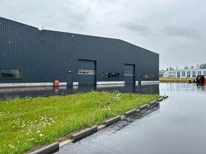 Neubauhalle Fertigstellung  Okt 26  B Widmung - fast alle Gewerke möglich- Autobahnnähe  + 3800 m2 zusätzlich auf Anfrage
