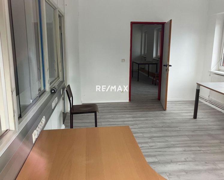 Ebenerdige Büroetage in Leopoldsdorf