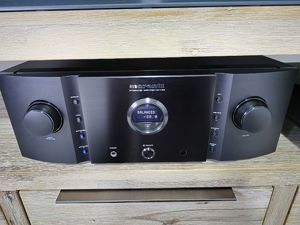 Marantz PM11 S3 -Referenz Vollverstärker -