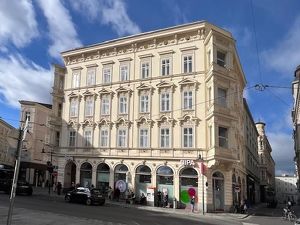 Klimatisiertes Altbaubüro mit ca. 207 m² direkt am Linzer Taubenmarkt - 1 Monat mietfrei