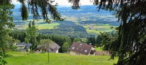 Absolute Aussichtslage, -großes Ferienhaus mit Kellerbar