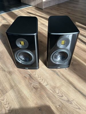 Elac Vela BS 404 Hochglanz Schwarz Neu