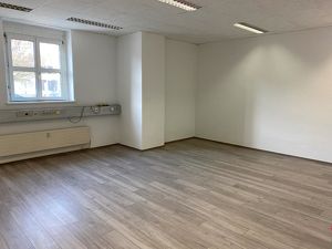 PROVISOINSFREI  kürzlich saniertes 2-Raum-Büro in Top Lage zu mieten! 75 m²   - 4020 Linz