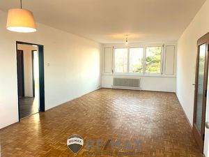 "Tolle 3 Zimmer-Wohnung, 88m² + Loggia in der Südstadt