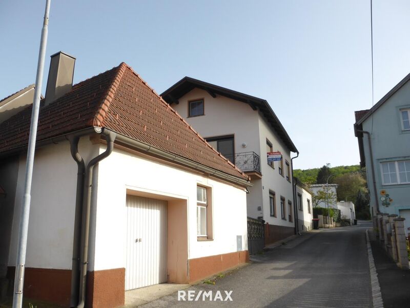 Viel Platz in 2 Häusern - zu einem unschlagbaren Preis