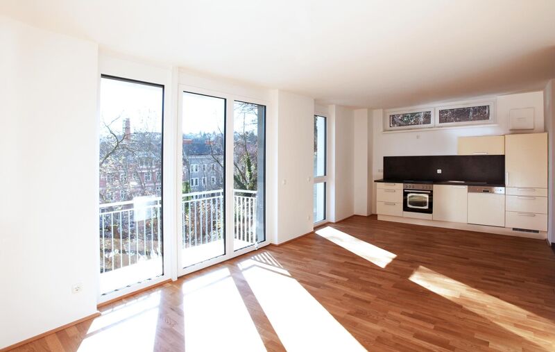 Moderne Studentenwohnung mit Balkon & Einbauküche in Linz/Urfahr - Top 04b