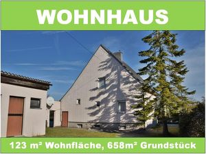 Nettes Einfamilienhaus mit Doppelgarage auf sonnigem Grundstück