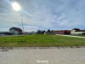 Ebenes Grundstück - ruhige Lage - tolle Bebauungsmöglichkeiten