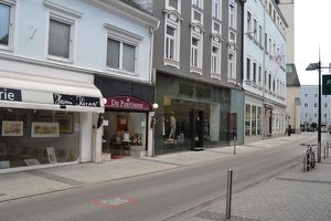 GESCHÄFTSLOKAL IN ATTRAKTIVEM UMFELD IN DER WELSER PFARRGASSE - TOP 02