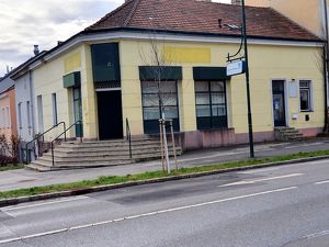 Provisionsfrei: Geschäftslokal / Praxis in Mödling ab sofort zu vergeben!