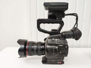 Canon Eos C300 Professionnel Camcorder