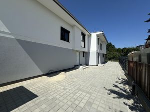 Hier treffen Sie ins Schwarze ? Prov. frei f. Käufer // Here you hit the mark ? Buyer Comm. free !  //