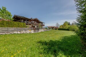 Großzügiges Baugrundstück in Toplage mit Kaiserblick