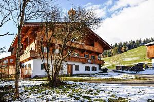 Provisionsfrei! Urgemütliches Bauernhaus in wunderbarer, ruhiger Sonnenlage