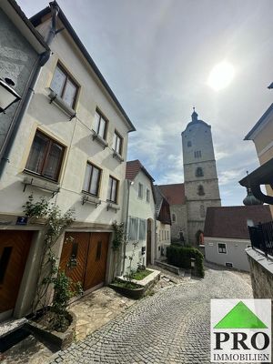 Top Lage in Krems-Stein am Frauenberg! Ein/Mehrfamilien Haus auch Zimmervermietung möglich!