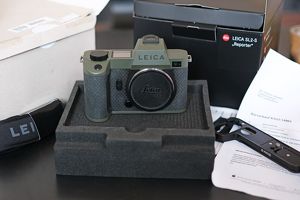 Leica SL2-S Reporter" Limited Edition