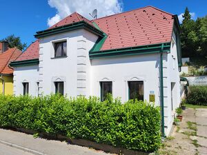 "In Kaufabwicklung"     WOHNEN MIT STIL - EINFAMILIENHAUS MIT GEPFLEGTEM GARTEN