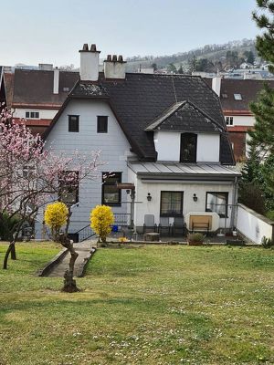 EIGENGRUND "historisches ZWEIFAMILIENHAUS" im ZENTRUM/KLOSTERNEUBURG