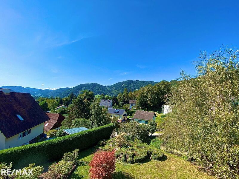 Familientraum mit Weitblick ? tolles Mehrfamilienhaus in Toplage