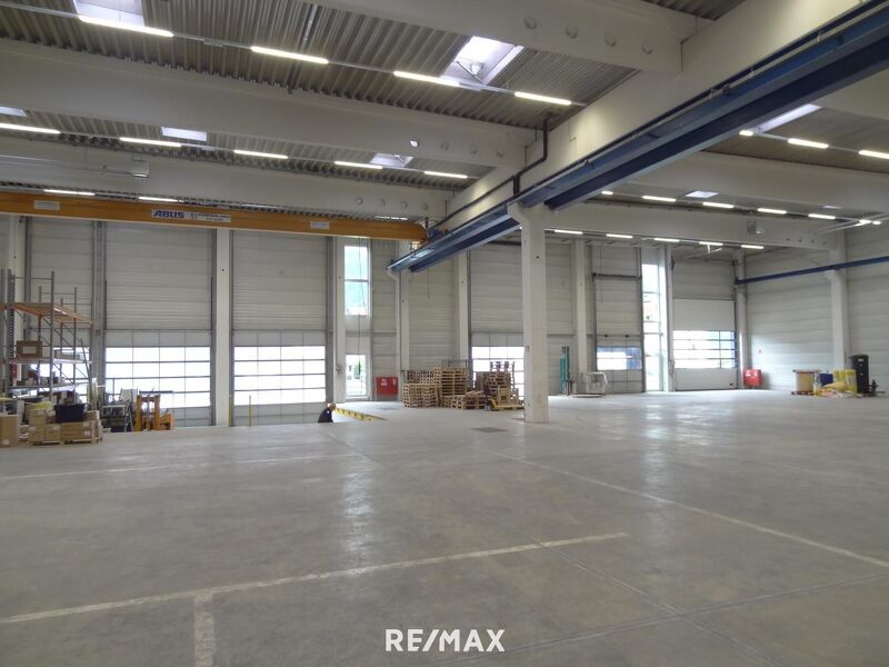 Zwei neue bzw. neuwertige Gewerbehallen gelangen im Gewerbegebiet von Wattens zur Vermietung - auch einzeln anmietbar