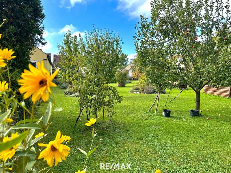 Landhaus mit großem Garten!