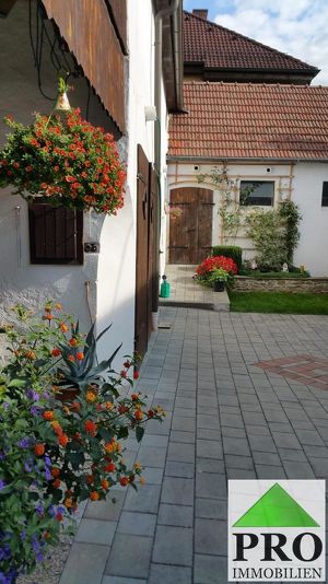 Waldviertel-Nationalpark-Thyatal! Bauernhaus , Sacherl mit wunderbaren Garten zu verkaufen!