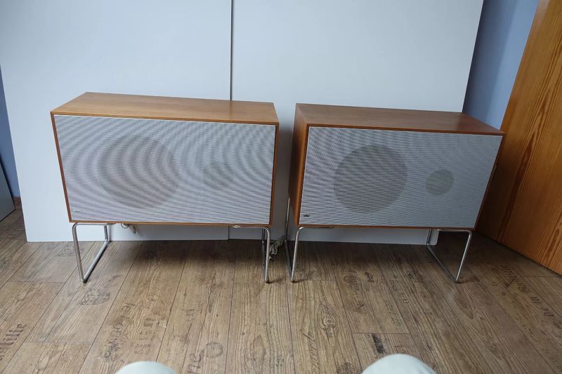2 x Braun L60/4 mit Fu&szlig;gestell