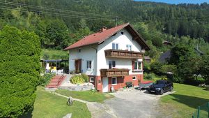 Wohnhaus mit zwei Einheiten in ruhiger Panoramalage