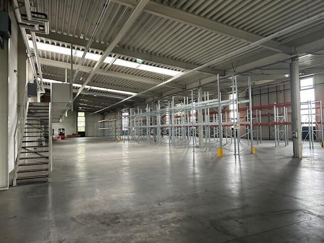 Produktions oder Lagerhalle mit Büro direkt an der B 1 SOFORT VERFÜGBAR