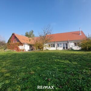 Sofort beziehbares Bauernhaus mit großem Grund in Aussichtslage