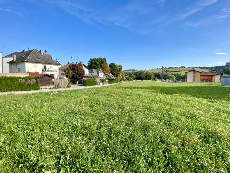 VERKAUFT - FAMILIE - zentraler Baugrund für ein wünderschönes EIGENHEIM