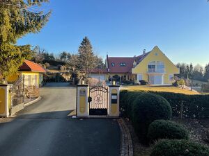 Eine der elegantesten Villen in Österreich liegt in einer wunderbaren Aussichts-, Sonnen- und Ruhelage in der Südweststeiermark