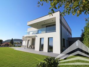 Traumhaus in Toplage! Erstklassige Ausstattung mit Gebirgsblick!