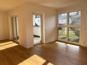 Moderne Dachgeschosswohnung inkl. Einbauküche und Loggia - Top B13