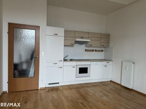 2-Zimmer-Wohnung mit großzügigem Balkon zu vermieten