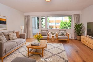 Geräumige 4-Zimmer-Wohnung mit Loggia: Top Lage & Preis-Leistung!