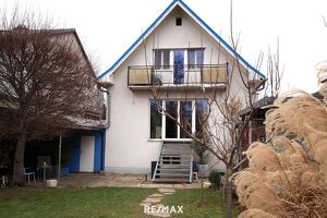 Wien Meidling: Schönes Einfamilienhaus mit großem Garten und 90m² Werkhalle