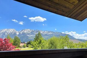Stilvolle Wohnung mit Bergpanorama, voll möbliert, touristische Vermietung möglich, lukrative Rendite