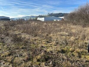 Ebener Gewerbegrund mit B Widmung im Gewerbepark Winkeln -alle Gewerke möglich - logistikfähig! NEUER PREIS!!