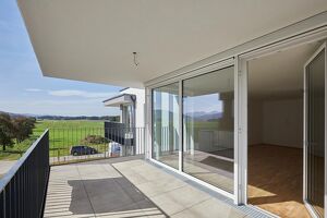 NEUWERTIGE 4-Zimmer-Wohnung in OHLSDORF mit großem Balkon