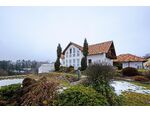 Exklusives Wohnhaus mit Indoorpool und Aussicht und LIFT , 3200 m2 Grundstück,  5 Autoplätze IHR PRIVATER WELLNESSURLAUB