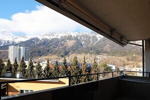 Ausblick trifft auf 3 Zimmer-Wohnung mit Potential