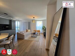 SOFORT BEZUGSFERTIG** HOCHWERTIGE Dachgeschosswohnung mit zwei Terrassen ** VOLL - möbliert sowie TOP Ausgestattet mit Klimaanlage und Fußbodenheizun