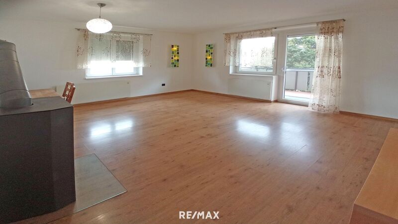 82 Quadratmeter, Loggia, Garage in Enzersdorf