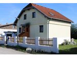 "Grundstück mit Einfamilienhaus und Potenzial zur Selbstverwirklichung"