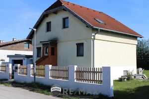 "Grundstück mit Einfamilienhaus und Potenzial zur Selbstverwirklichung"