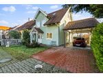 "Stadt ? Land ? See(schlacht): Exklusives Einfamilienhaus in Langenzersdorf"