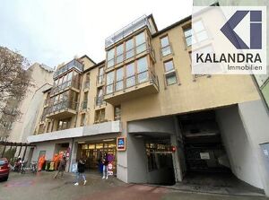 GARAGENSTAPELPLATZ IN DER KAISERSTRASSE