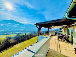 Sonniges Penthouse mit ca. 129 m² Wohnfläche, großer Terrasse, Garage, Stellplatz & einzigartigem Alpenblick